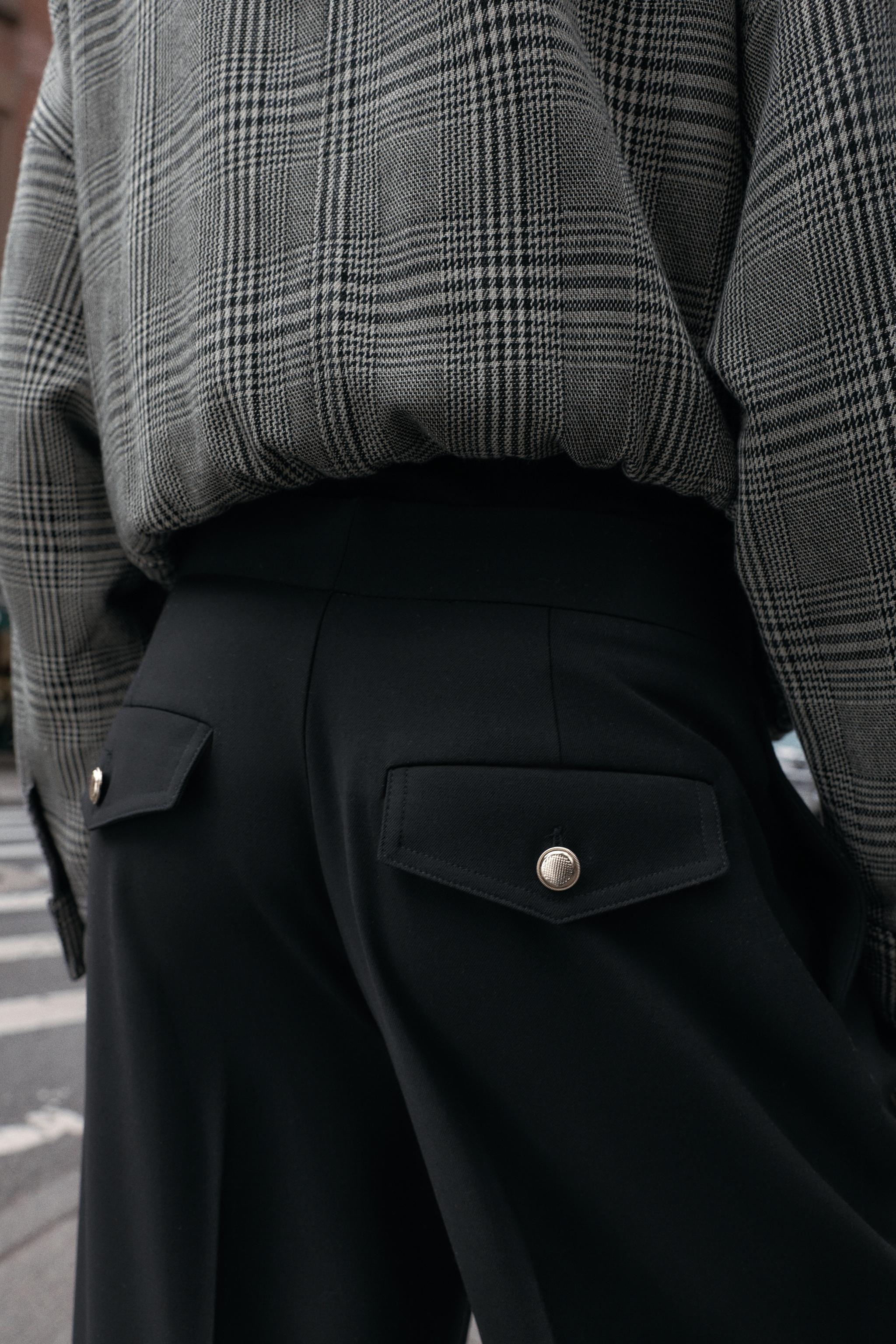 HIGH-WAISTED WIDE-LEG PANTS